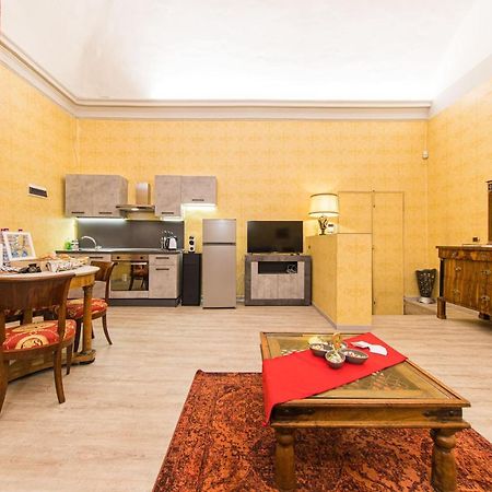 Lussuoso Appartamento Nel Cuore Di Bologna Bolonha Exterior foto